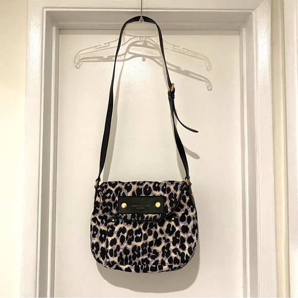 Marc by Marc Jacobs Preppy Nylon Natasha (Elephant Grey Leopard) Crossbody Bag - Picture 8 of 9